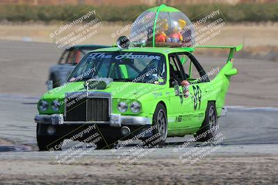 media/Oct-01-2023-24 Hours of Lemons (Sun) [[82277b781d]]/1045am (Outside Grapevine)/